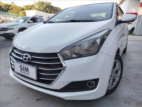 HYUNDAI HB20S 1.6 COMFORT STYLE 16V FLEX 4P MANUAL HYUNDAI HB20S 1.6 COMFORT STYLE 16V FLEX 4P MANUAL